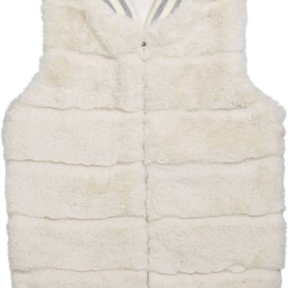 Splendid Fur Vest - Picture 4 of 5